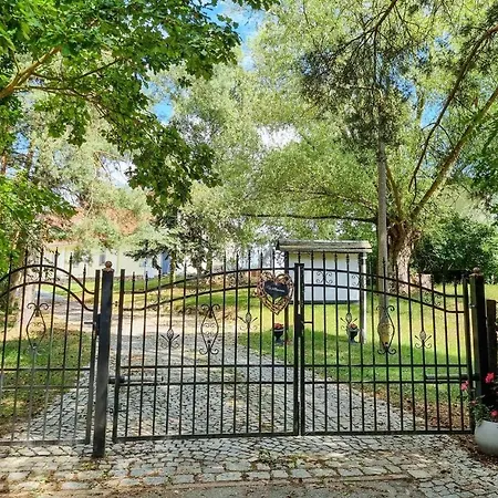 Lägenhet Pet Friendly Zahren